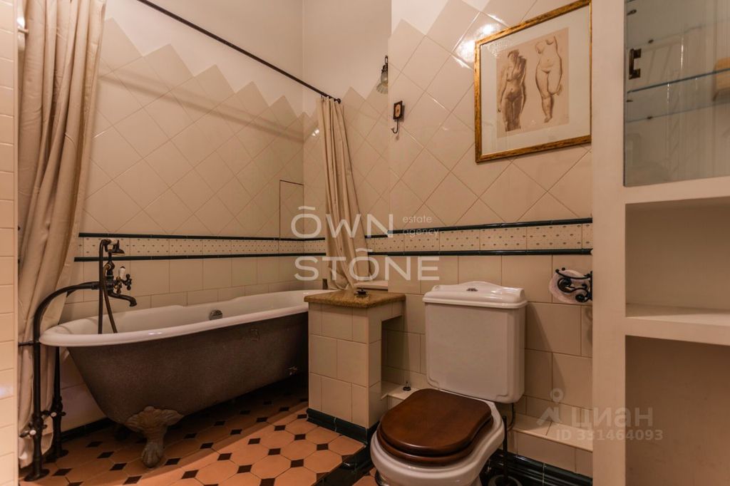 m. Krasnye vorota: Apartment, 3-rooms