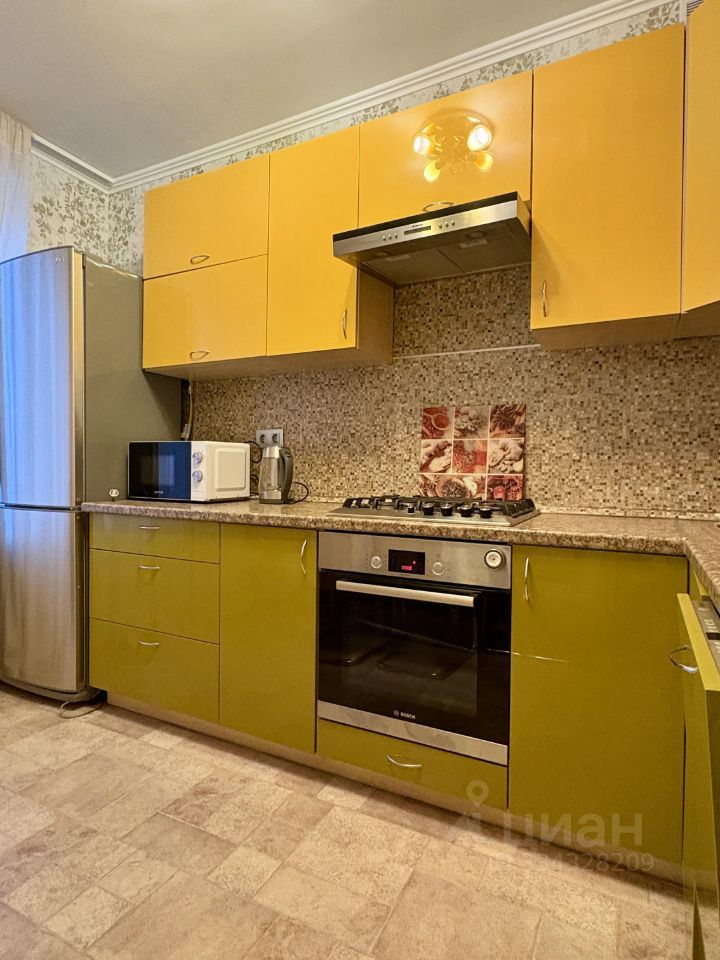 m. Ulitsa 1905 goda: Apartment, 2-rooms