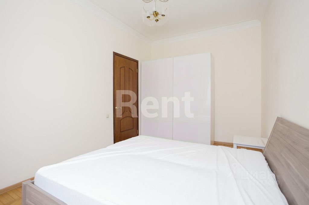 m. Tverskaya: Apartment, 3-rooms