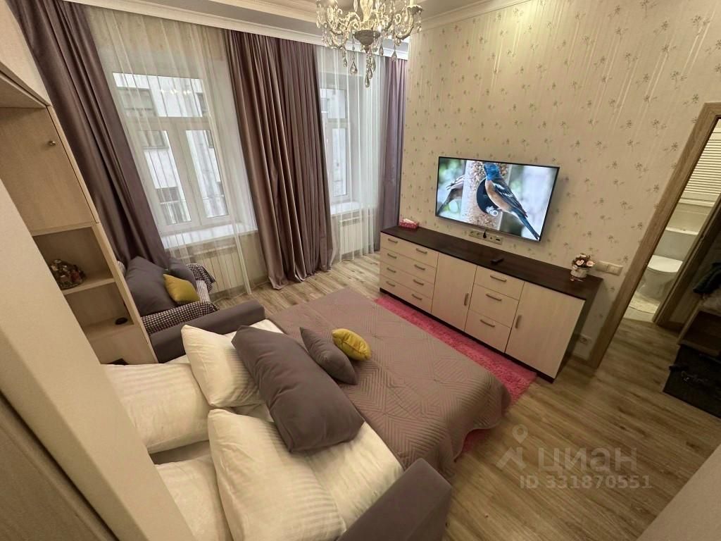 m. Borovitskaya: Apartment, 1-rooms
