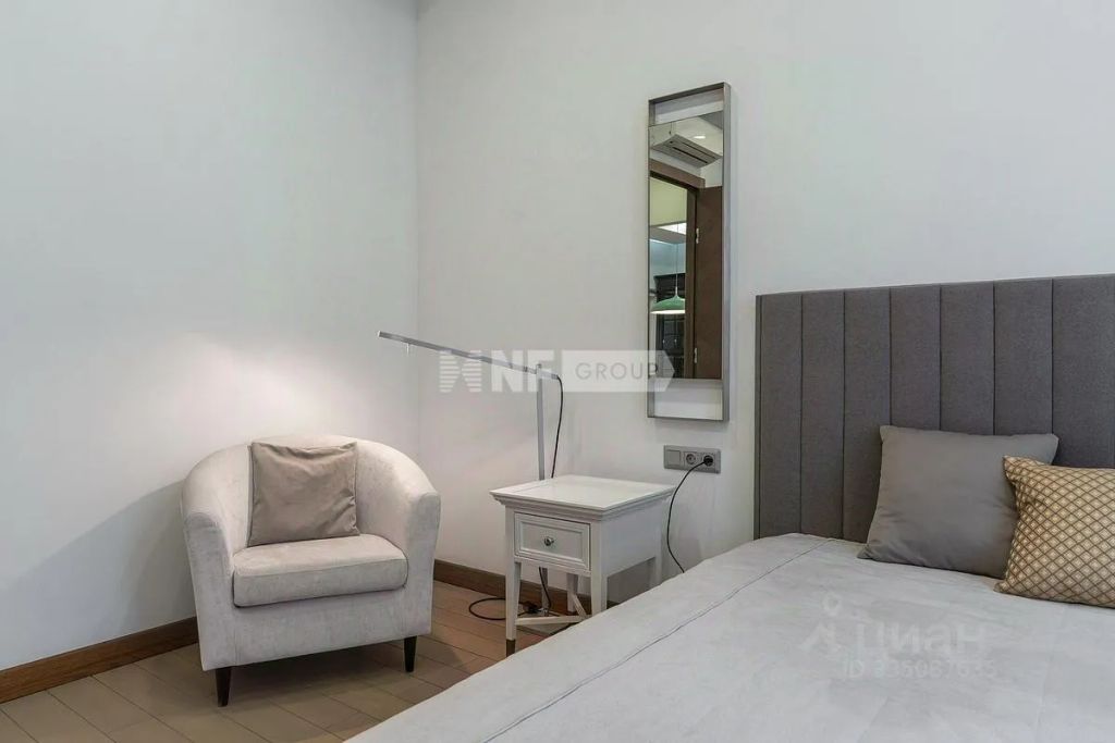 m. Smolenskaya: Apartment, 4-rooms