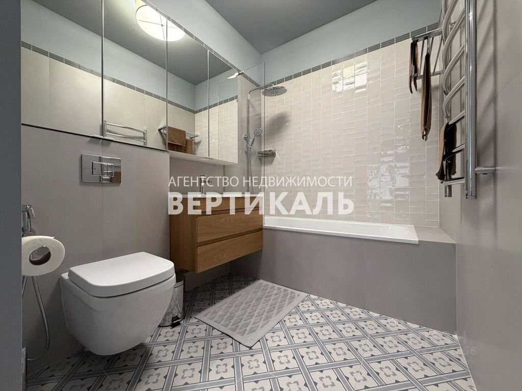 m. Delovoy tsentr (Vystavochnaya): Apartment, 5-rooms