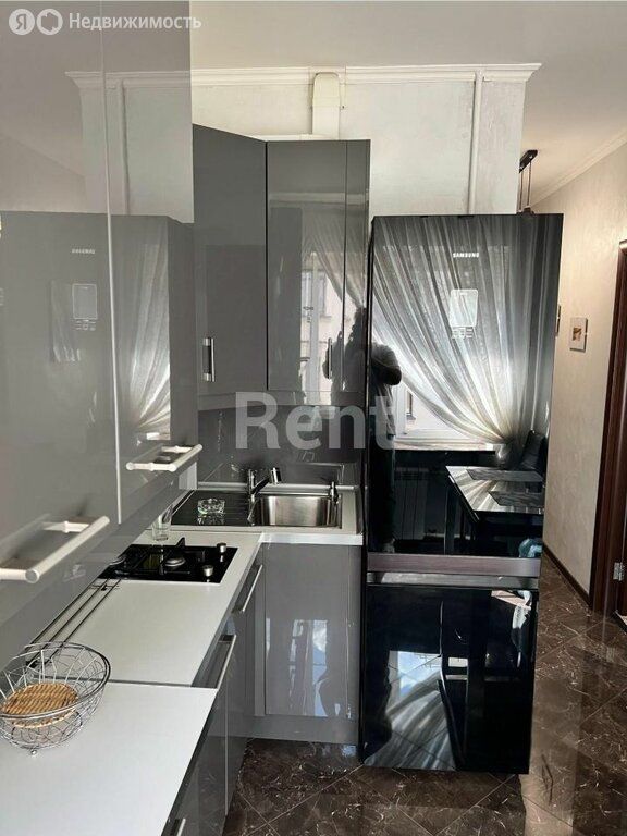 m. Trubnaya: Apartment, 2-rooms