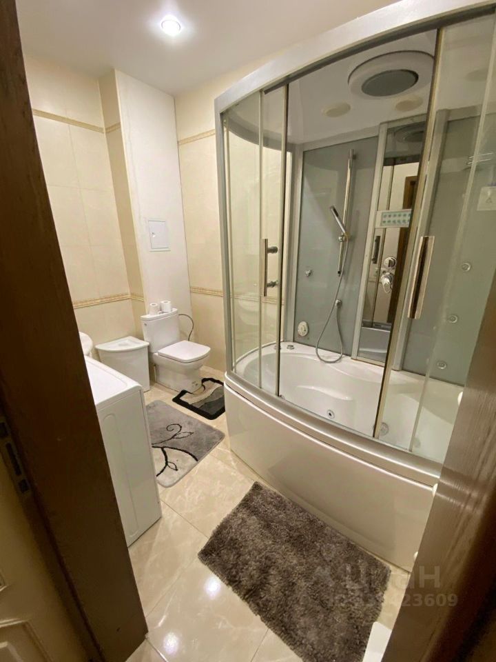 m. Krasnye vorota: Apartment, 2-rooms