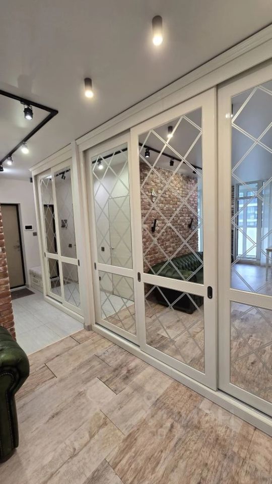 m. Pyatnitskoe shosse: Apartment, 3-rooms