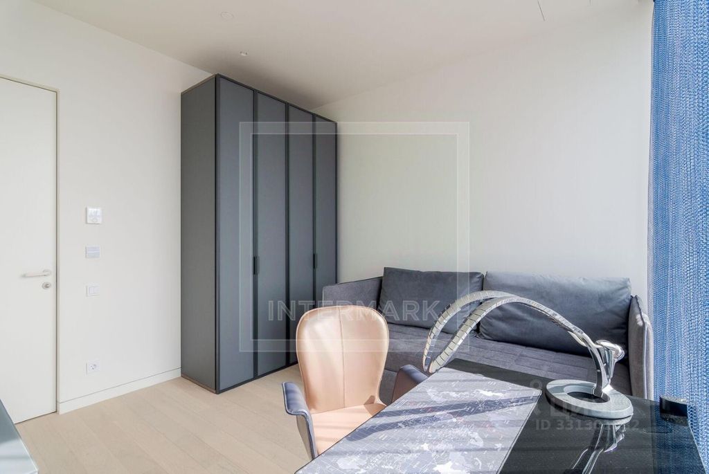 m. Delovoy tsentr (Vystavochnaya): Apartment, 4-rooms