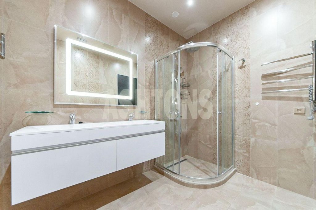 m. Aeroport: Apartment, 5-rooms