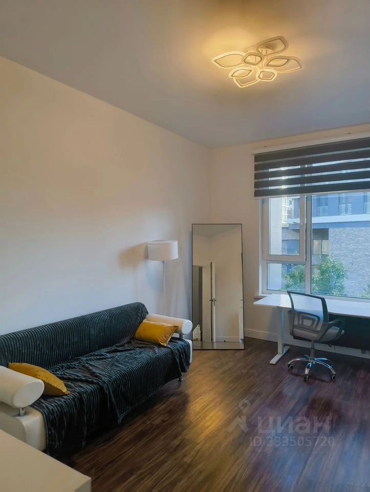 m. Serp i Molot: Apartment, 2-rooms