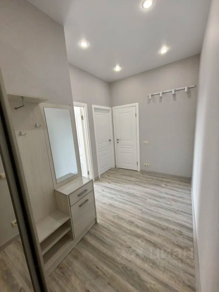m. Spartak: Apartment, 1-rooms