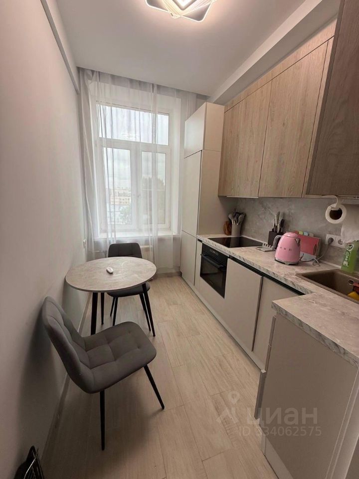 m. Chekhovskaya: Apartment, 2-rooms