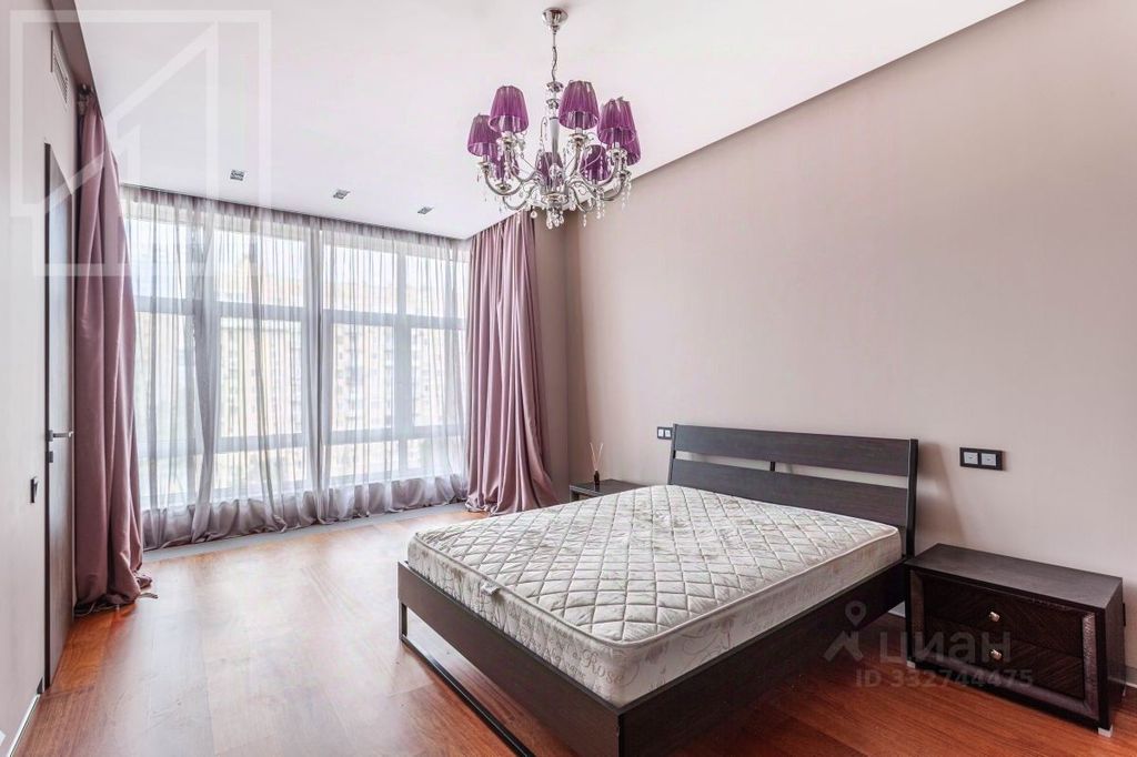 m. Smolenskaya: Apartment, 4-rooms