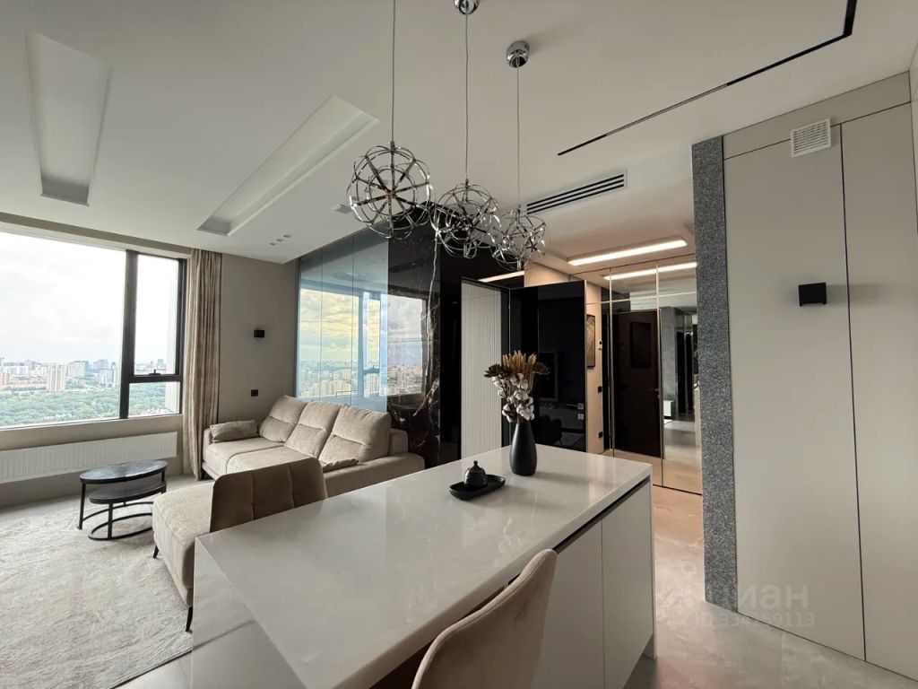 m. Michurinsky prospekt: Apartment, 3-rooms