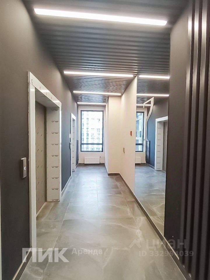 m. Zorge: Apartment, studio