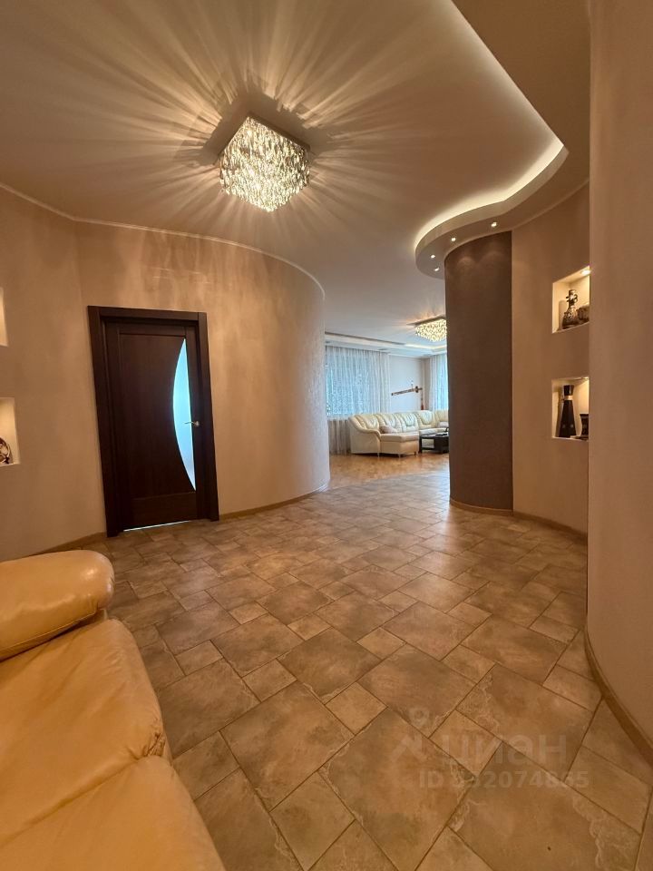m. Zorge: Apartment, 3-rooms