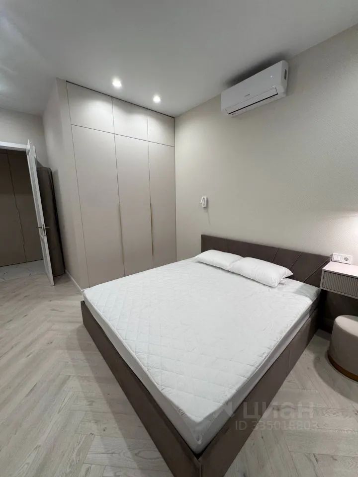 m. Spartak: Apartment, 2-rooms