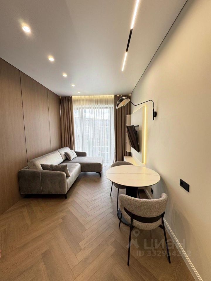 m. Michurinsky prospekt: Apartment, 2-rooms