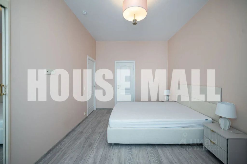 m. Ulitsa Sergeya Eyzenshteyna: Apartment, 2-rooms
