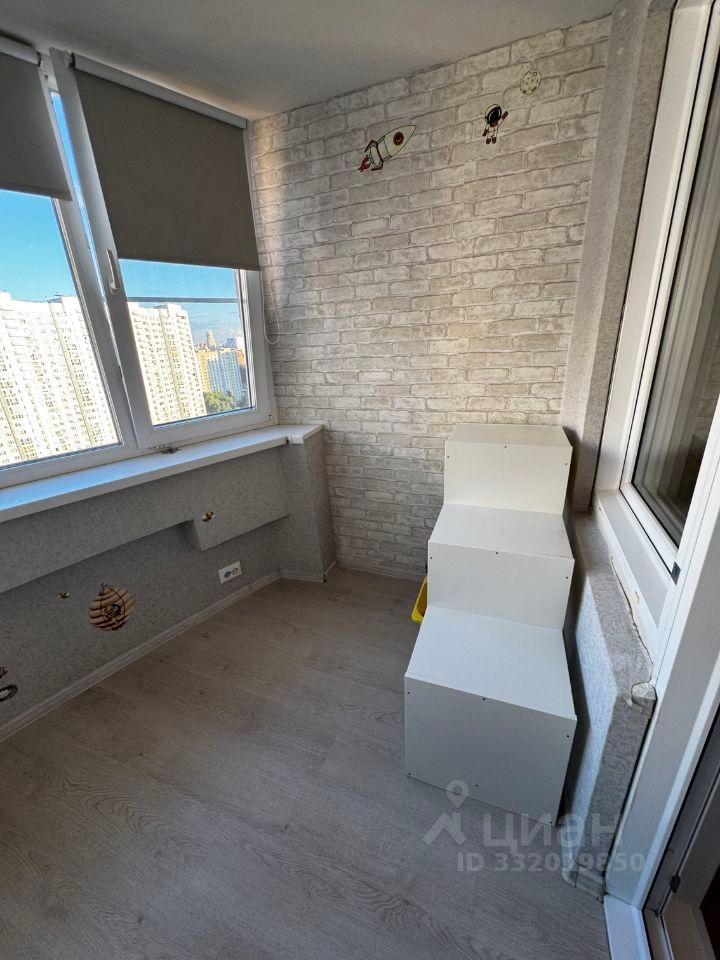 m. Levoberezhnaya: Apartment, 1-rooms