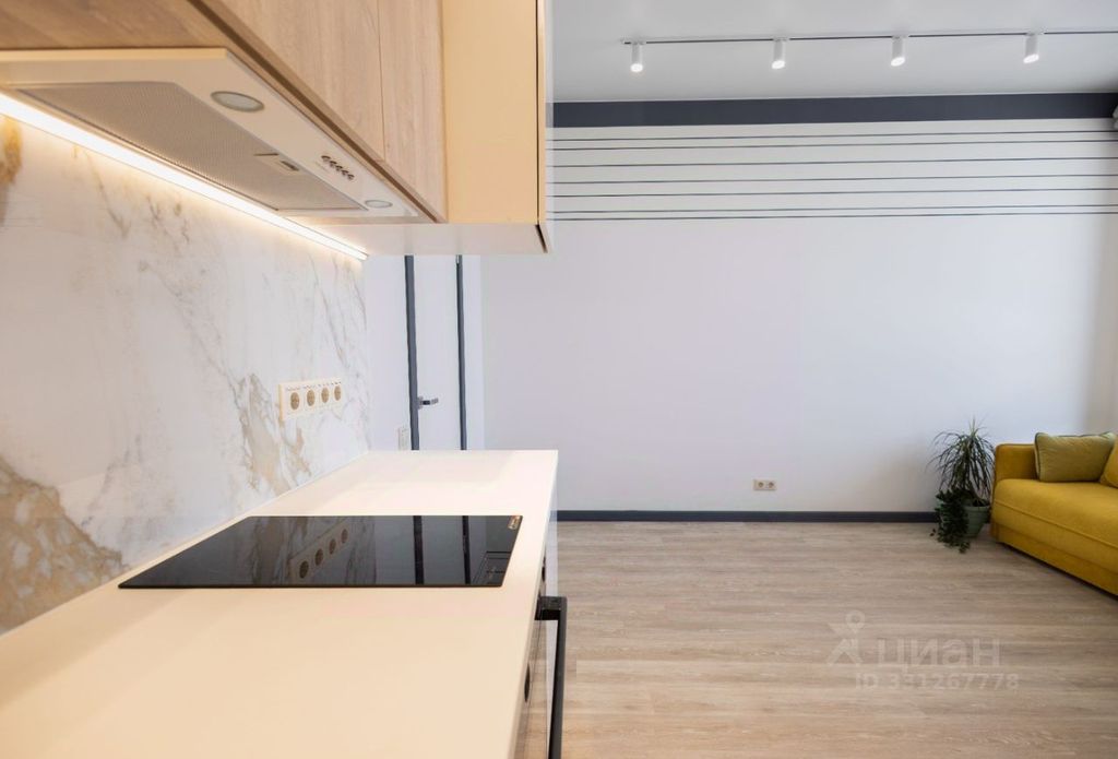 m. Aminyevskaya: Apartment, studio