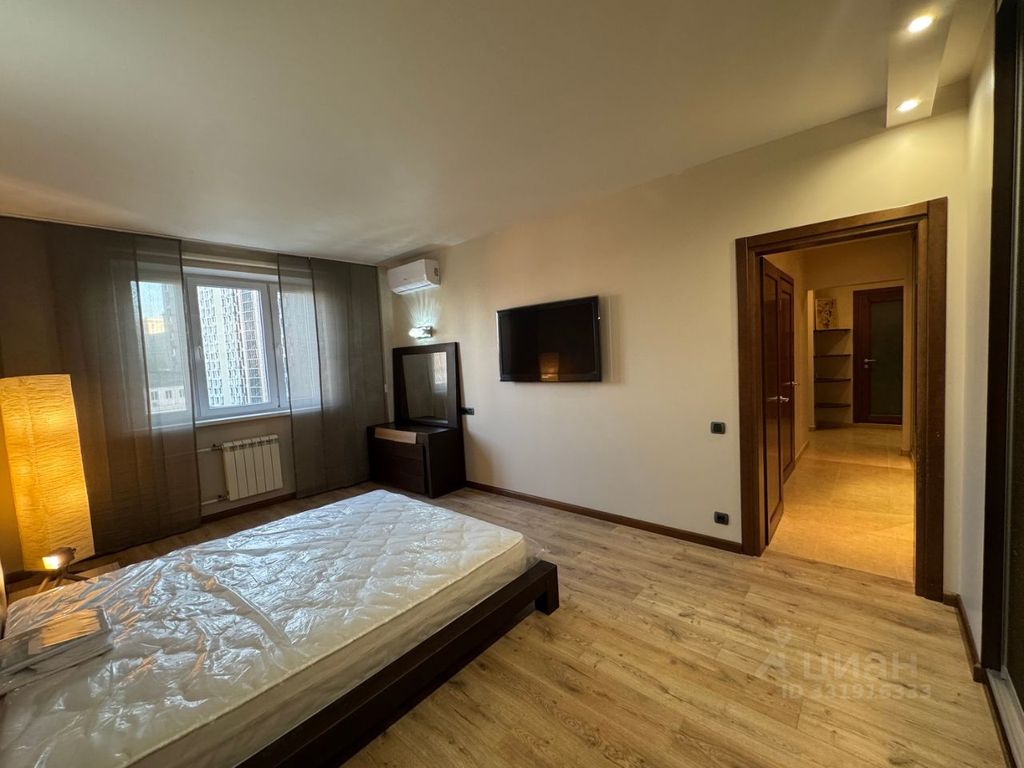 m. VDNKh: Apartment, 2-rooms