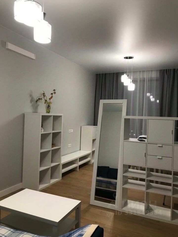 m. Verkhnie Kotly: Apartment, 2-rooms