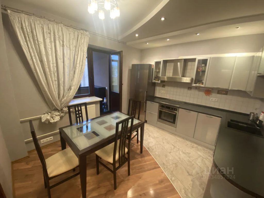 m. Prospekt Mira: Apartment, 2-rooms