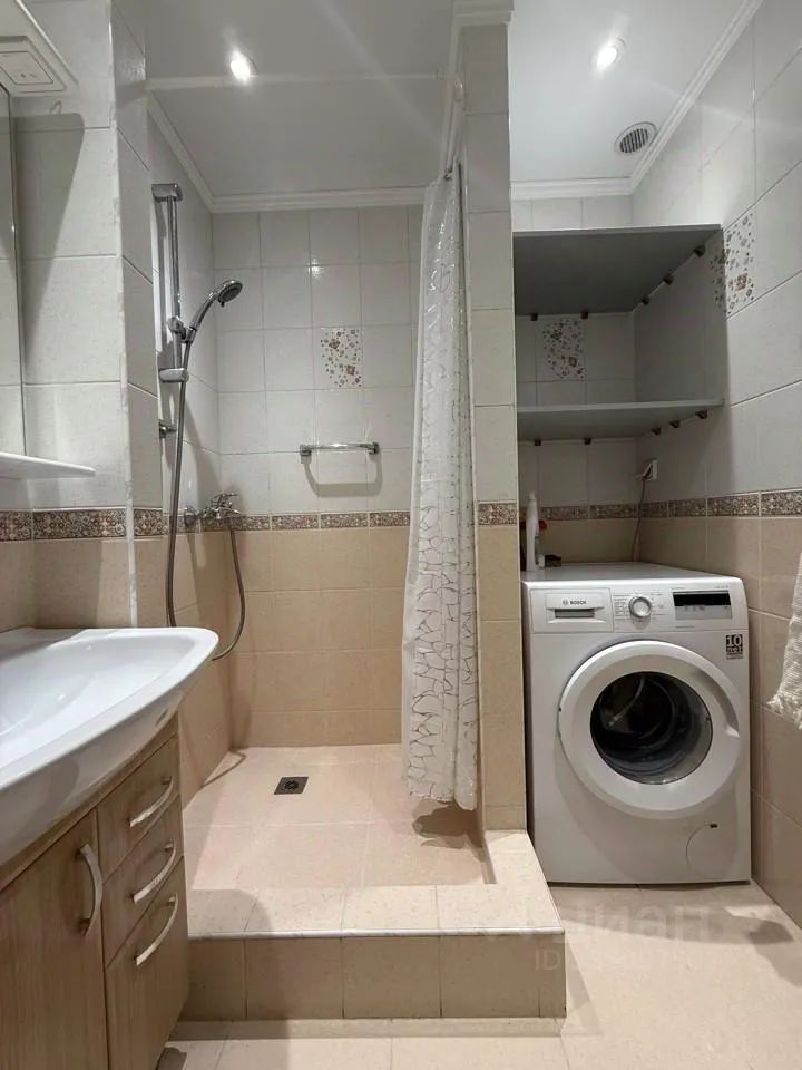 m. Barrikadnaya: Apartment, 2-rooms