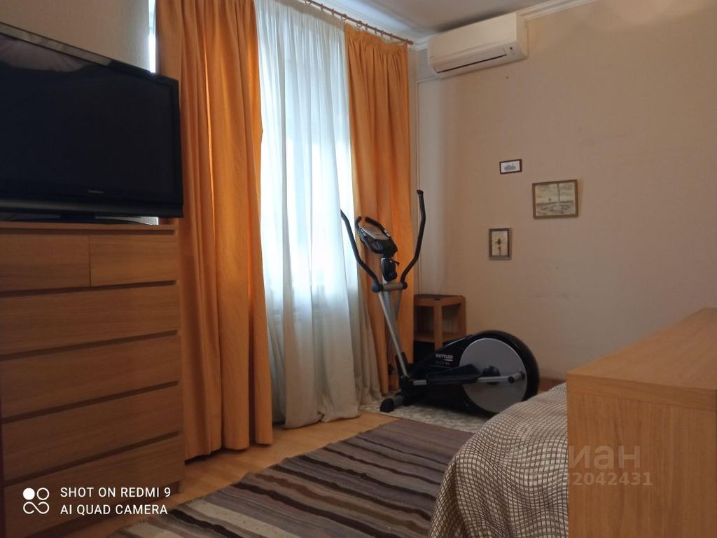 m. Sportivnaya: Apartment, 2-rooms