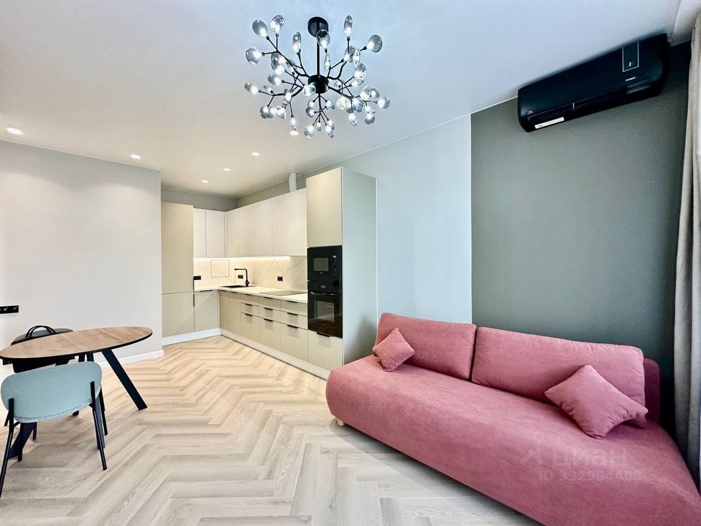 m. Nagornaya: Apartment, 2-rooms