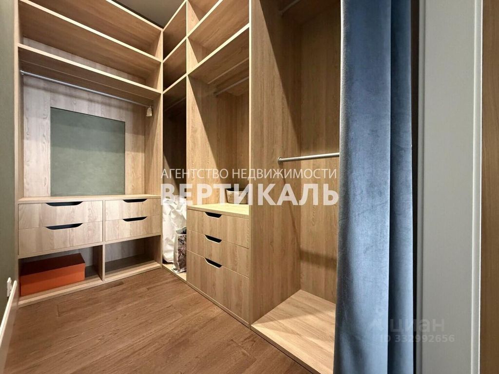 m. Delovoy tsentr (Vystavochnaya): Apartment, 5-rooms