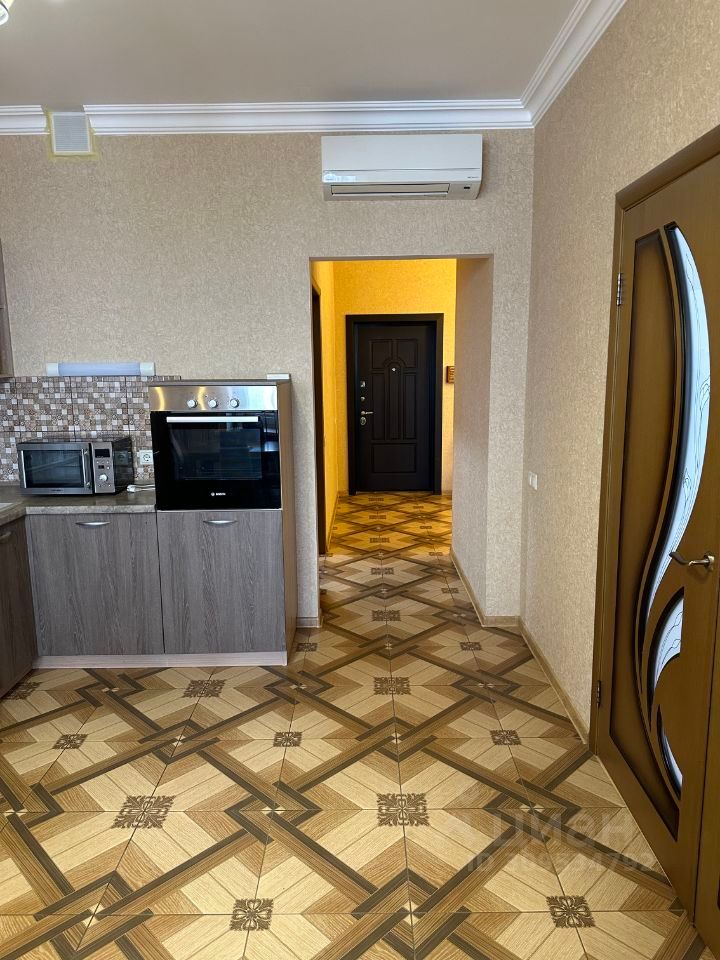 m. Novokosino: Apartment, 2-rooms