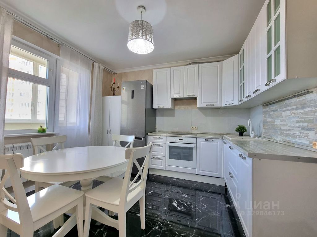 m. Molzhaninovo: Apartment, 3-rooms