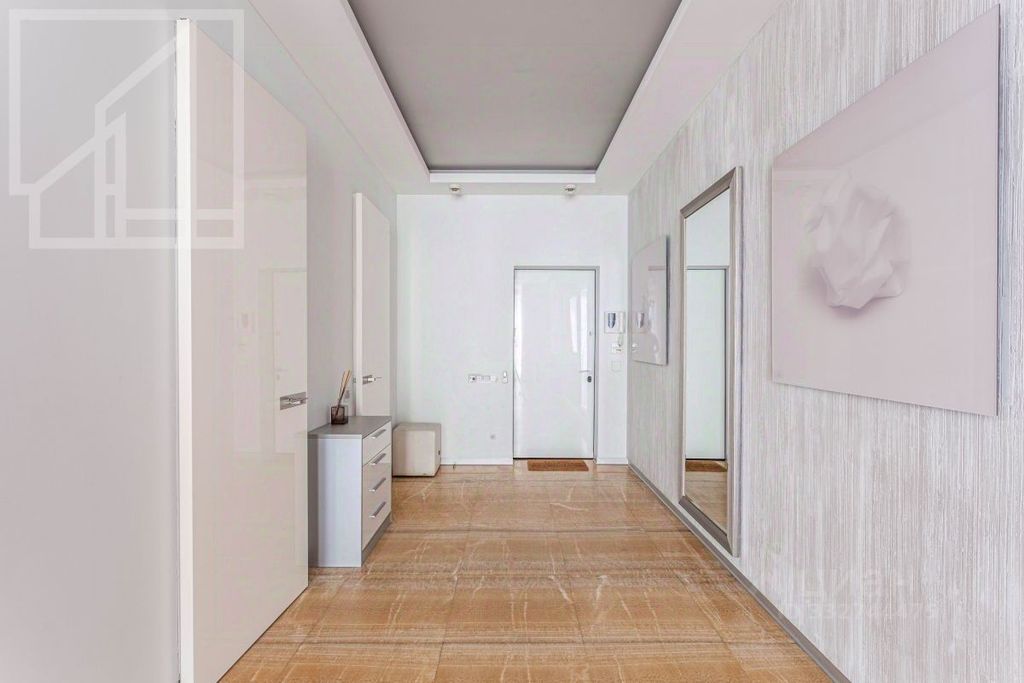 m. Smolenskaya: Apartment, 4-rooms