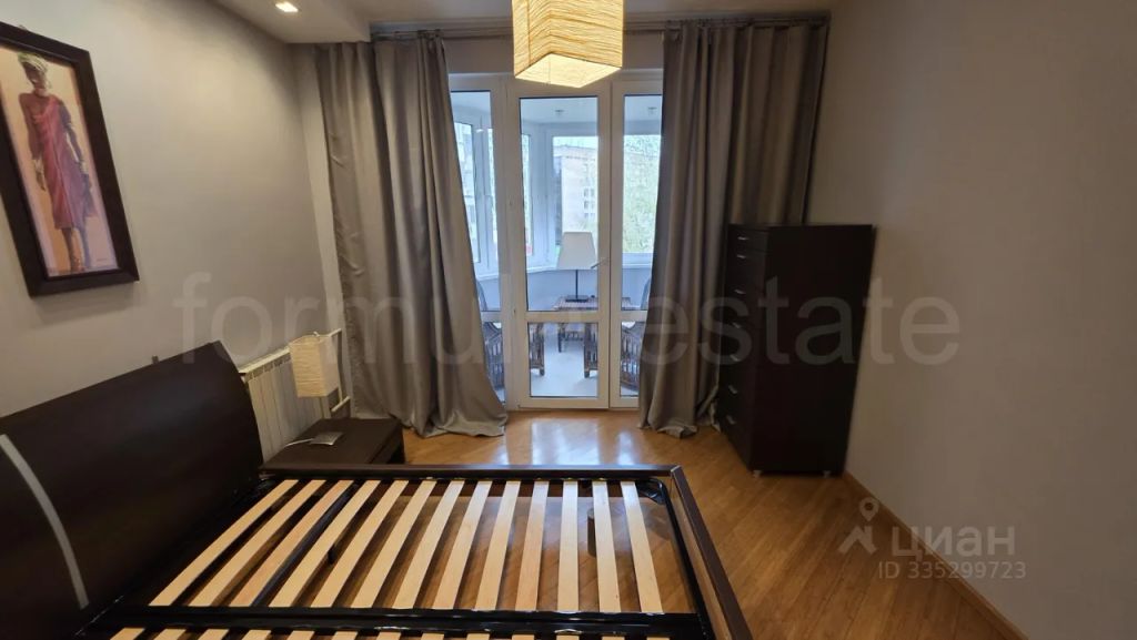 m. Ulitsa 1905 goda: Apartment, 2-rooms