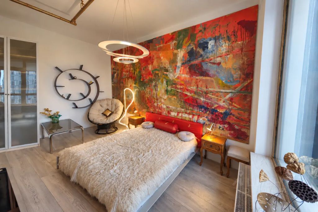 m. ZIL: Apartment, 2-rooms