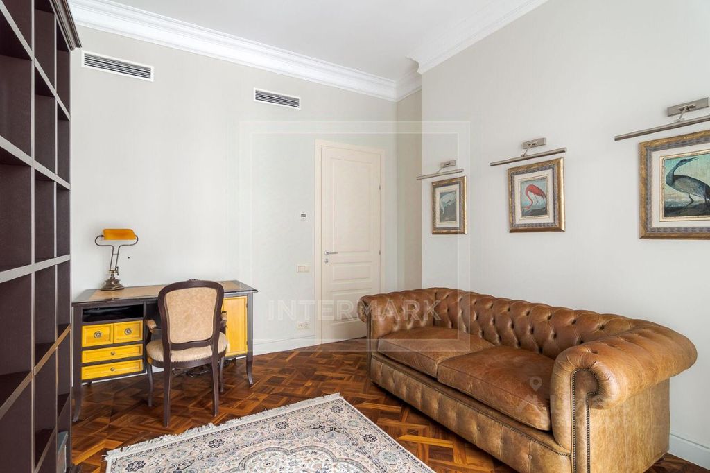 m. Frunzenskaya: Apartment, 4-rooms