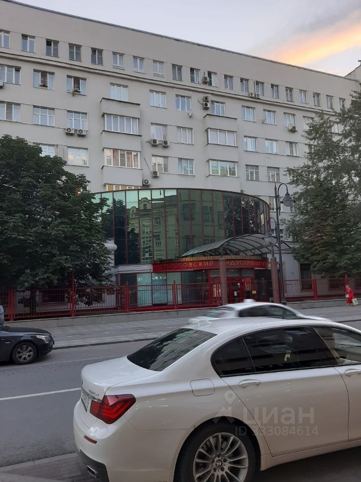 m. Dobryninskaya: Apartment, 2-rooms