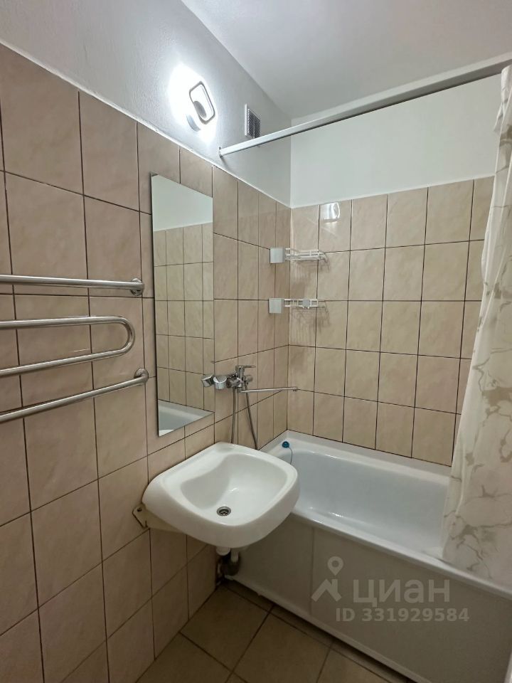 m. Levoberezhnaya: Apartment, 1-rooms