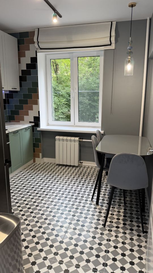 m. Tekstilschiki: Apartment, 2-rooms