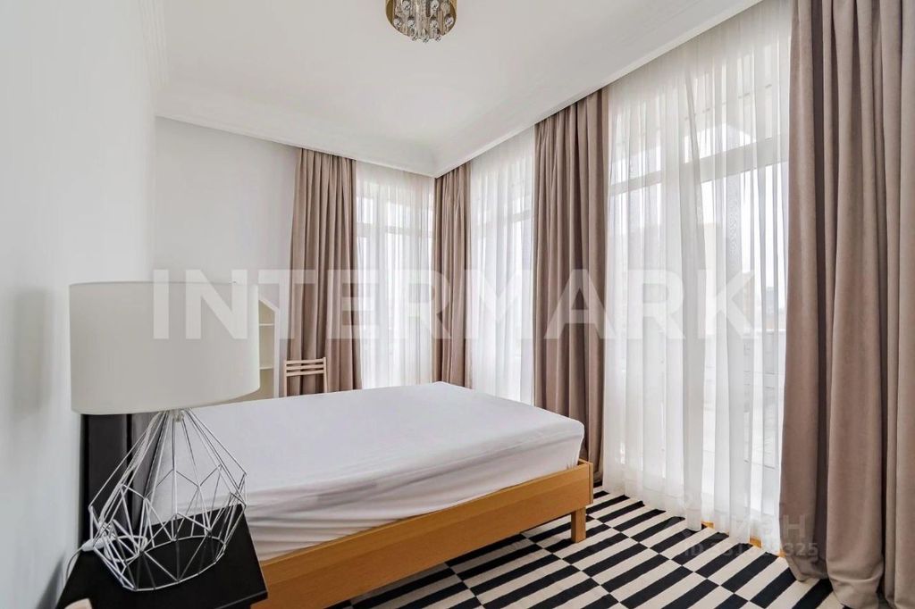 m. Arbatskaya: Apartment, 5-rooms