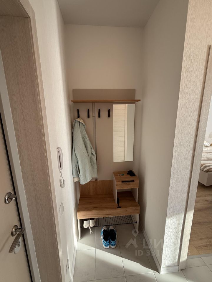 m. Narodnoe Opolchenie: Apartment, 1-rooms