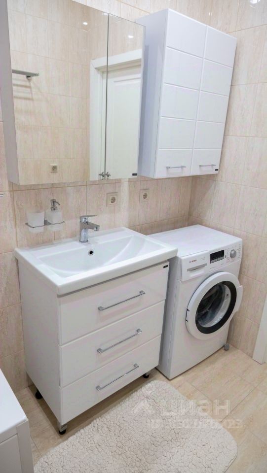 m. Khimki: Apartment, 2-rooms