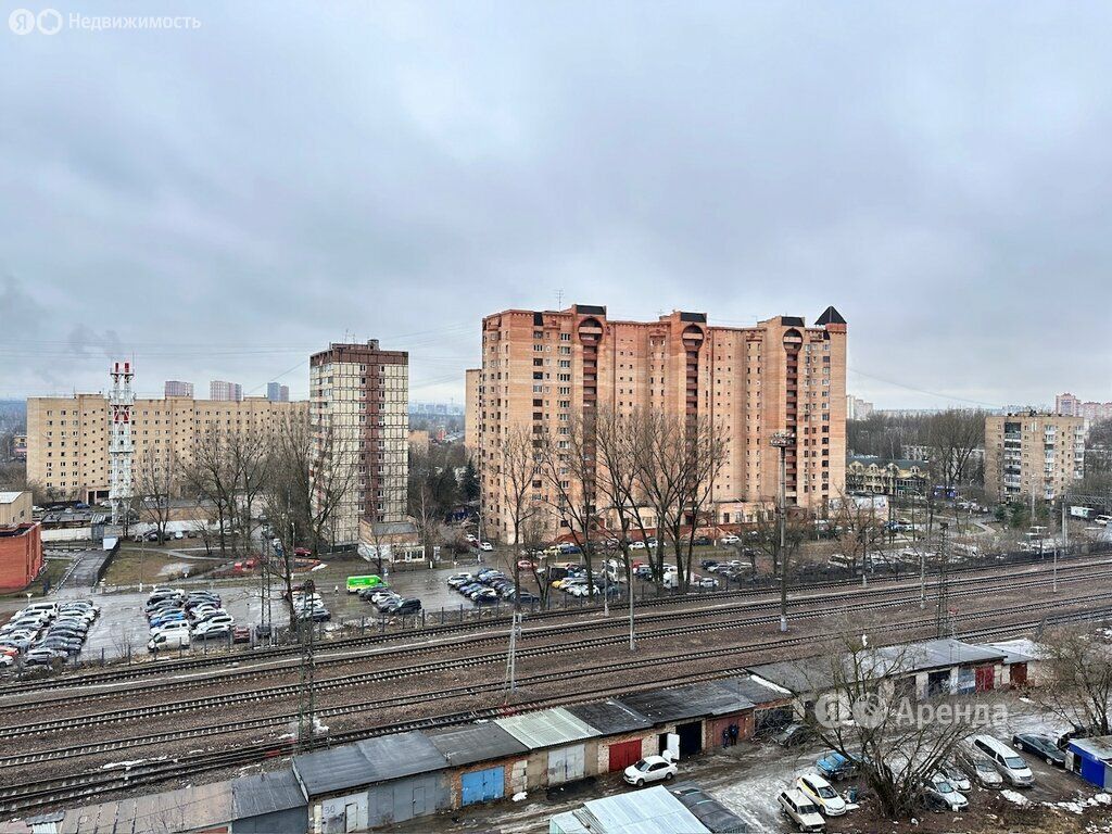 m. Pavshino: Apartment, studio