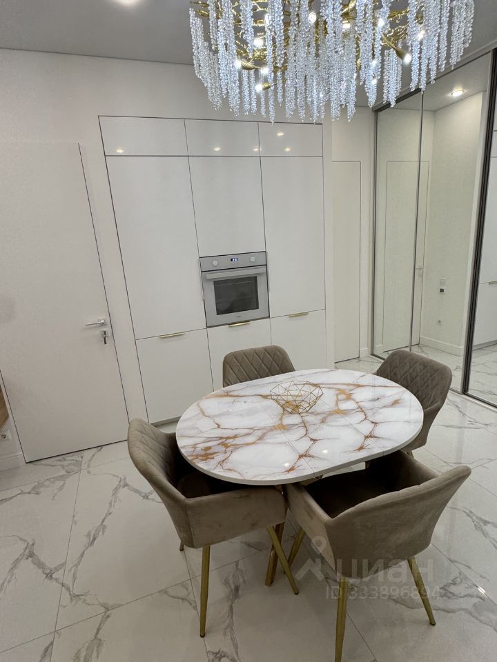 m. Narodnoe Opolchenie: Apartment, 2-rooms