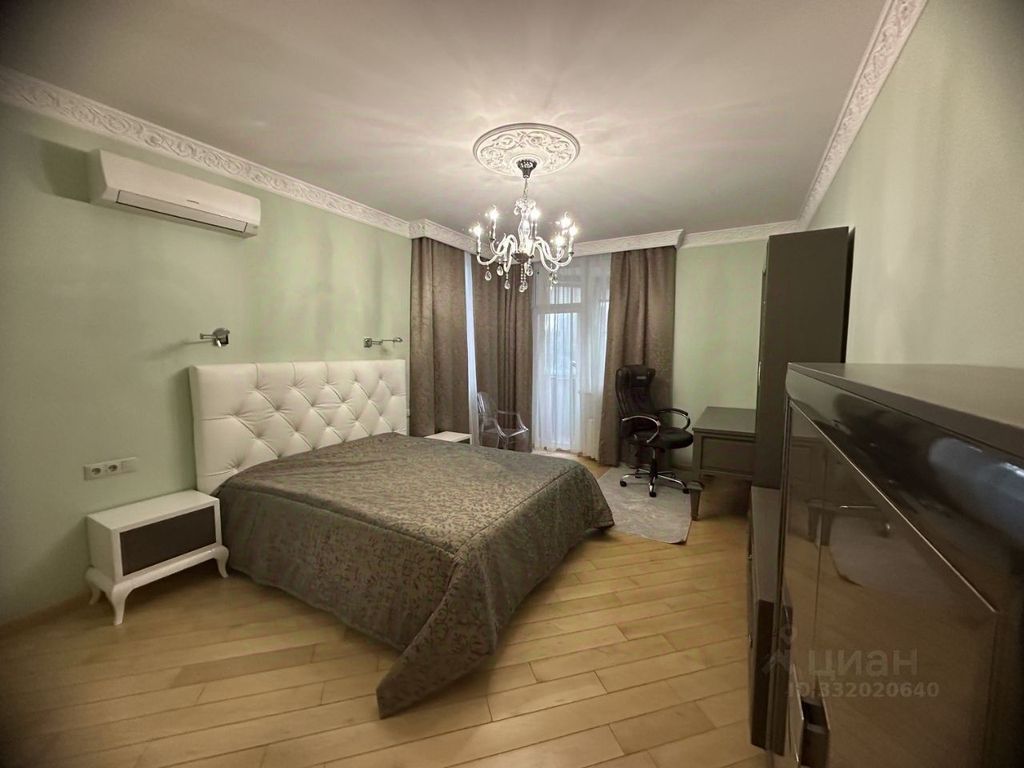 m. Profsoyuznaya: Apartment, 3-rooms