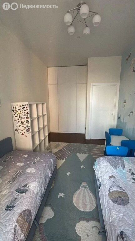 m. Rabochy Poselok: Apartment, 2-rooms