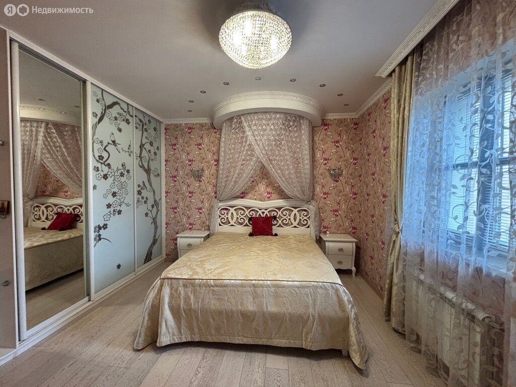 m. Sportivnaya: Apartment, 3-rooms