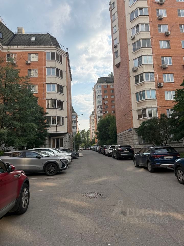 m. Baumanskaya: Apartment, 1-rooms
