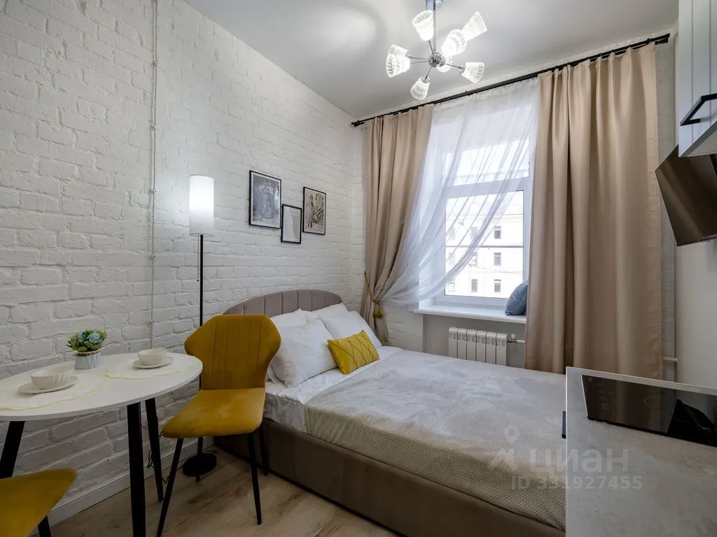 m. Mayakovskaya: Apartment, studio