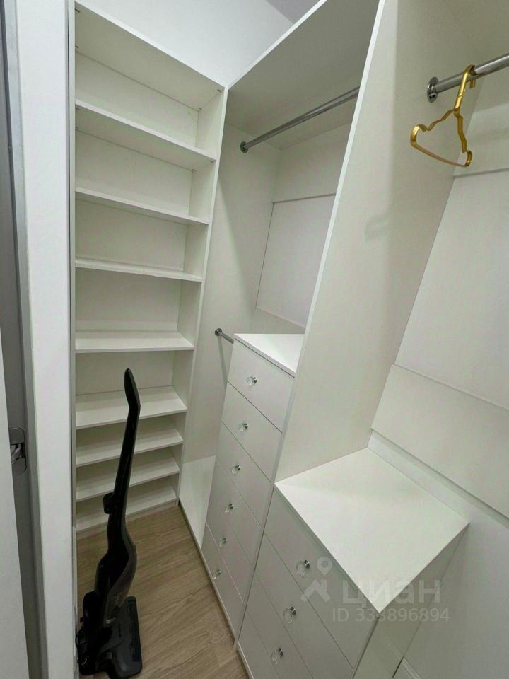 m. Narodnoe Opolchenie: Apartment, 2-rooms